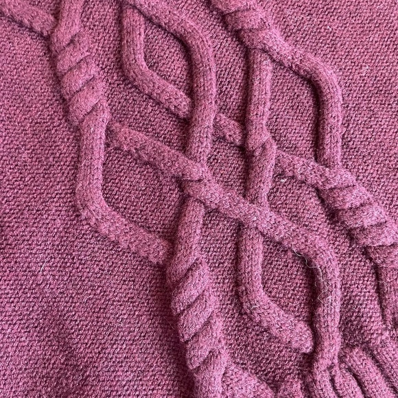 Athleta 100% Merino Extra Fine Wool Hoodie Cable Knit Sweater, Size XS - Picture 4 of 10